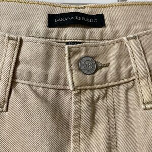 Banana Republic Beige Khaki Tan Jeans NWT